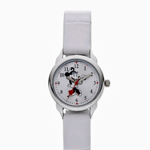 New Minnie Mouse watch! / Disney / Watch NWT